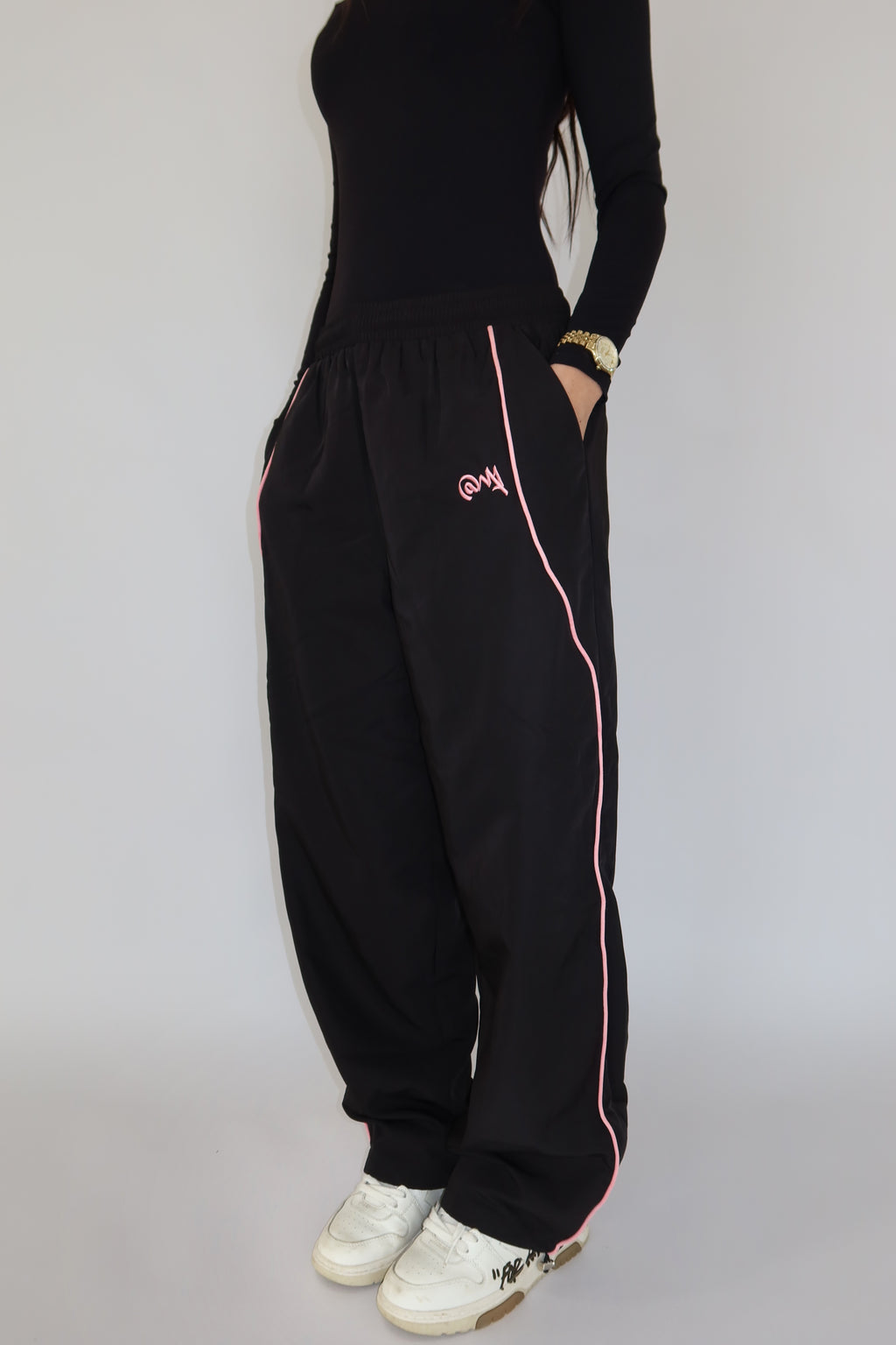 Windbreaker pants (Pink)